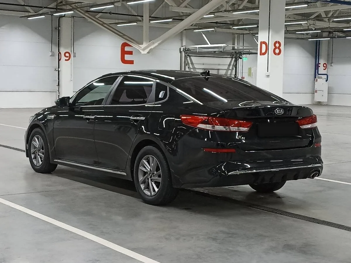 Kia K5