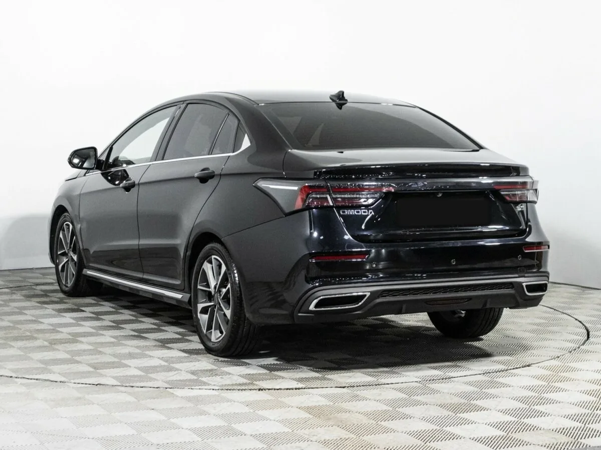 Omoda S5
