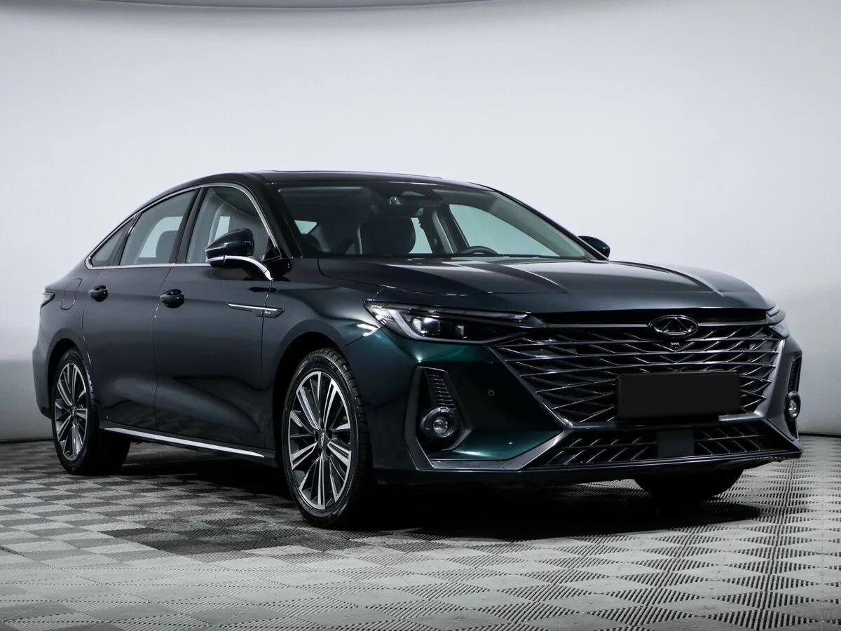 Chery Arrizo 8