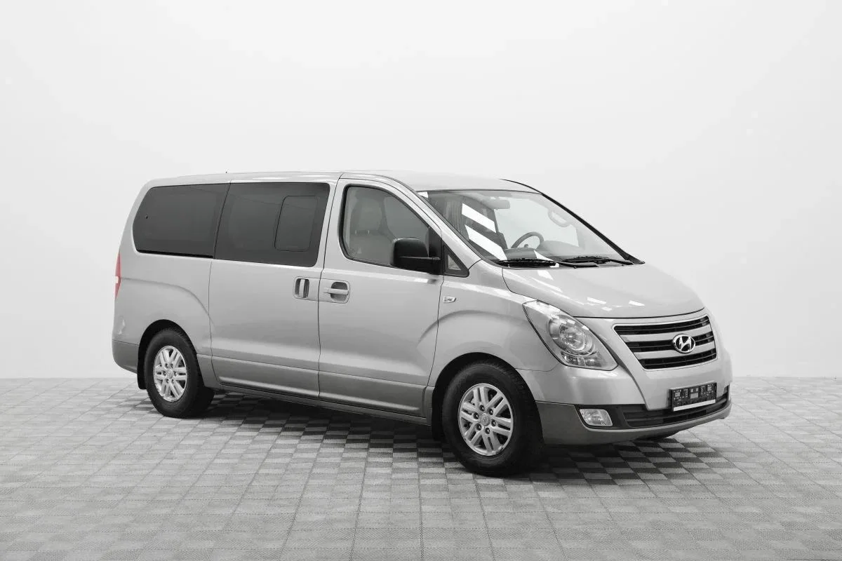 Hyundai H-1