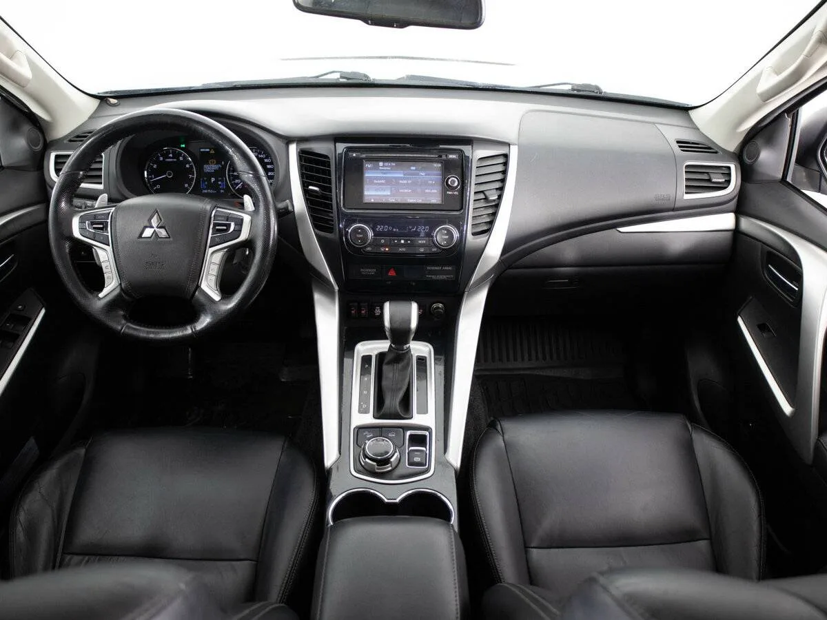 Mitsubishi Pajero Sport