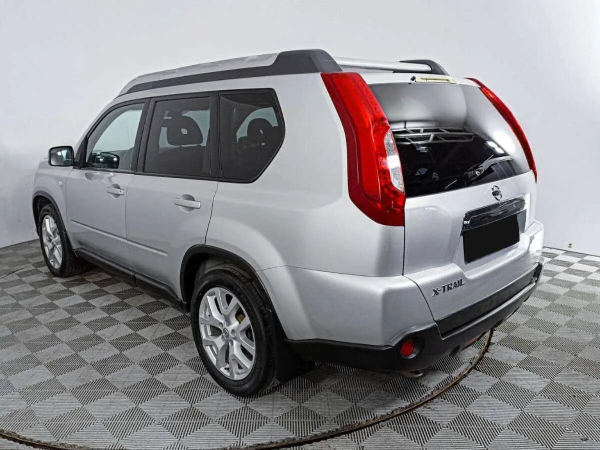 Nissan X Trail