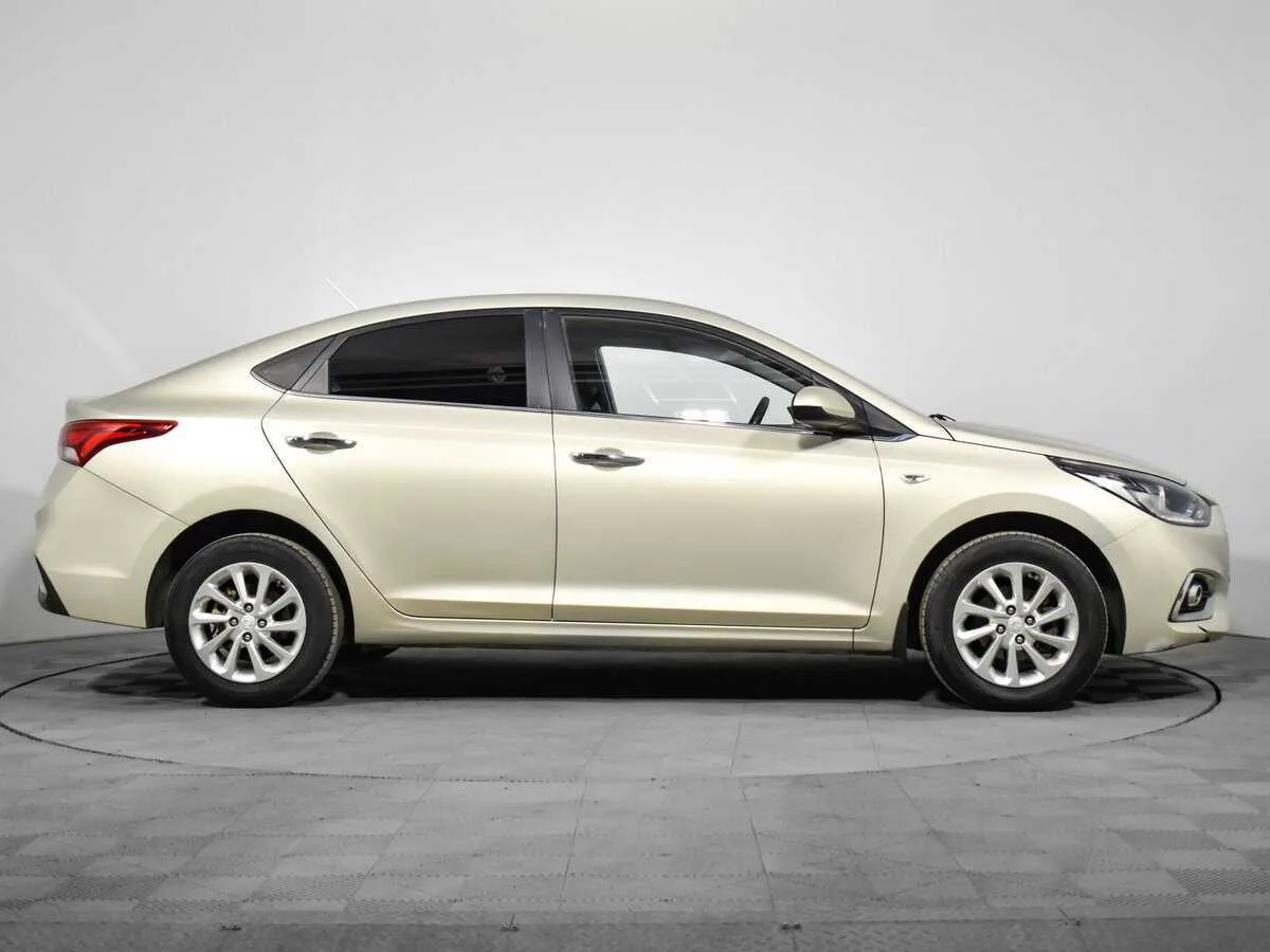Hyundai Solaris