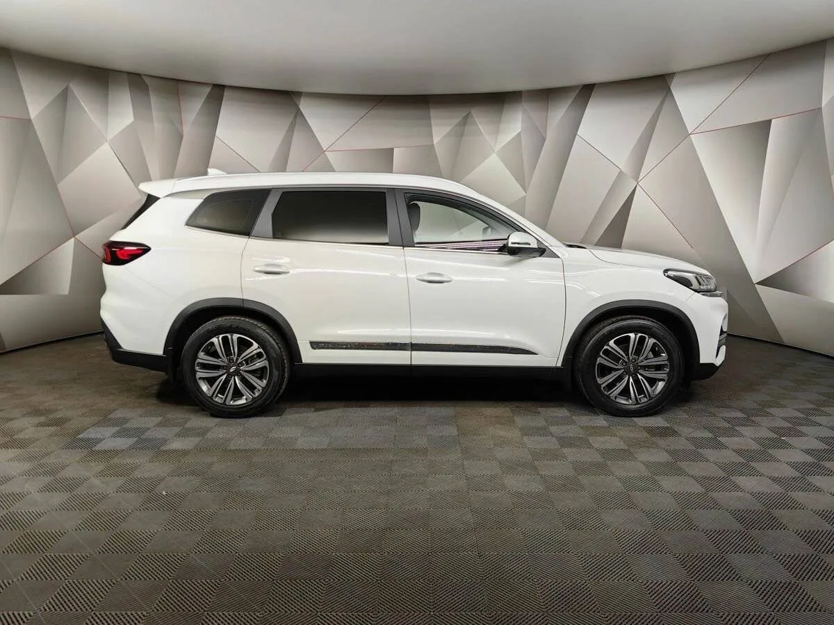 Chery Tiggo 8