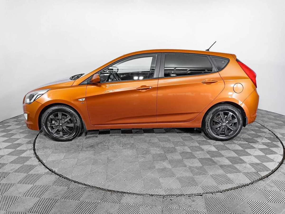 Hyundai Solaris