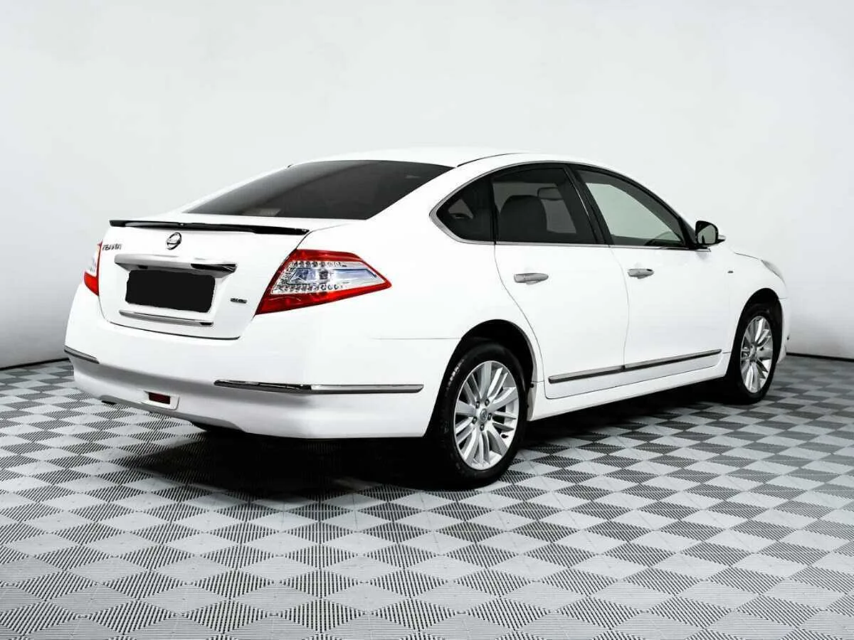 Nissan Teana