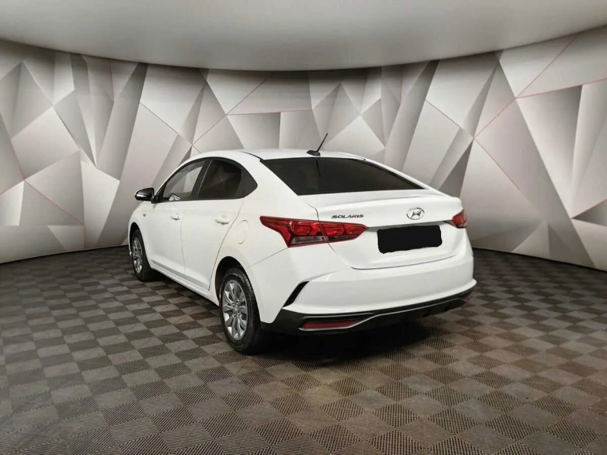 Hyundai Solaris