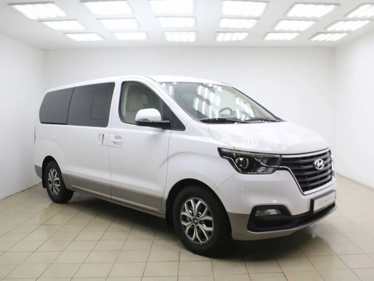 Hyundai H-1