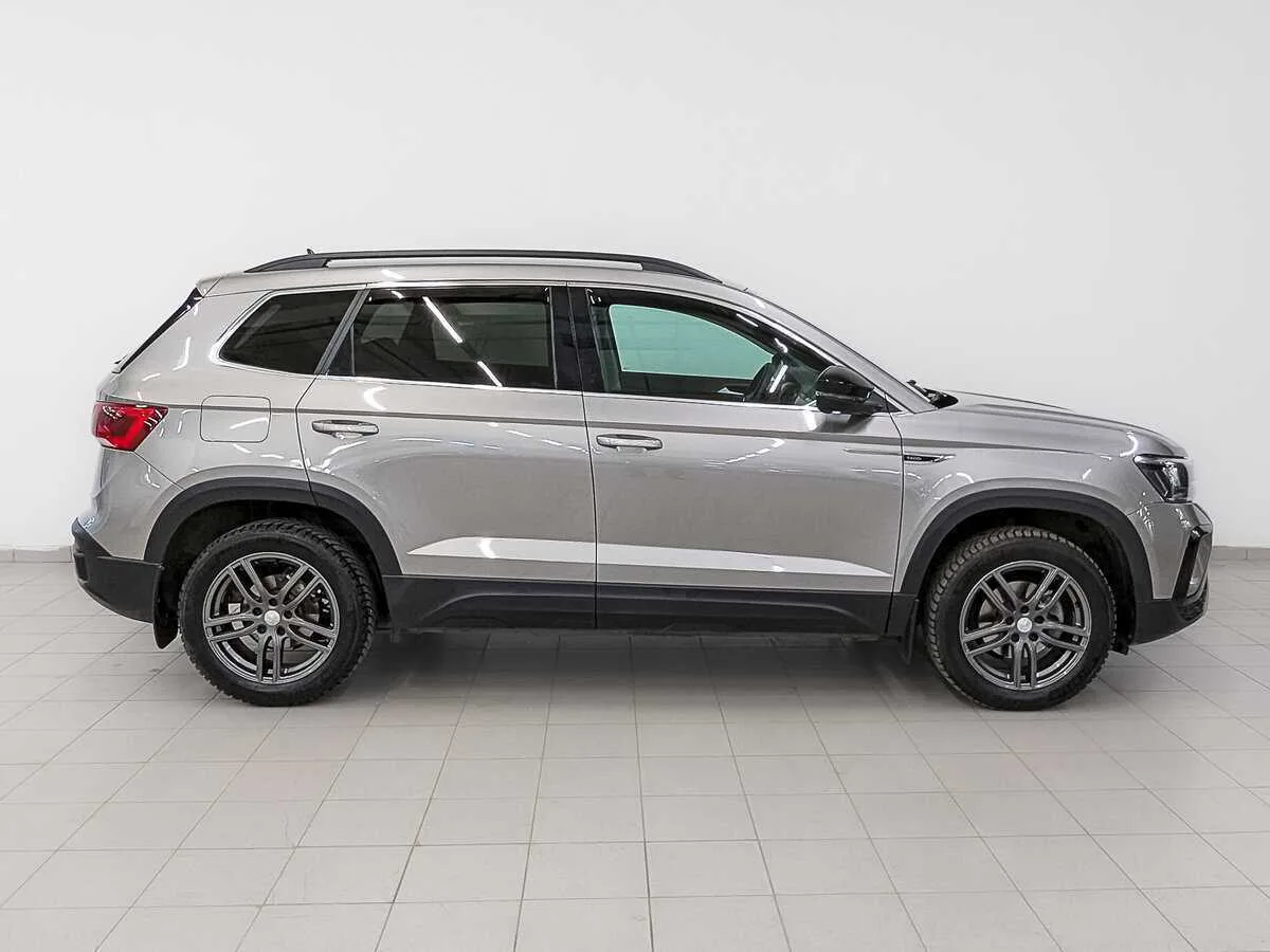 Volkswagen Taos