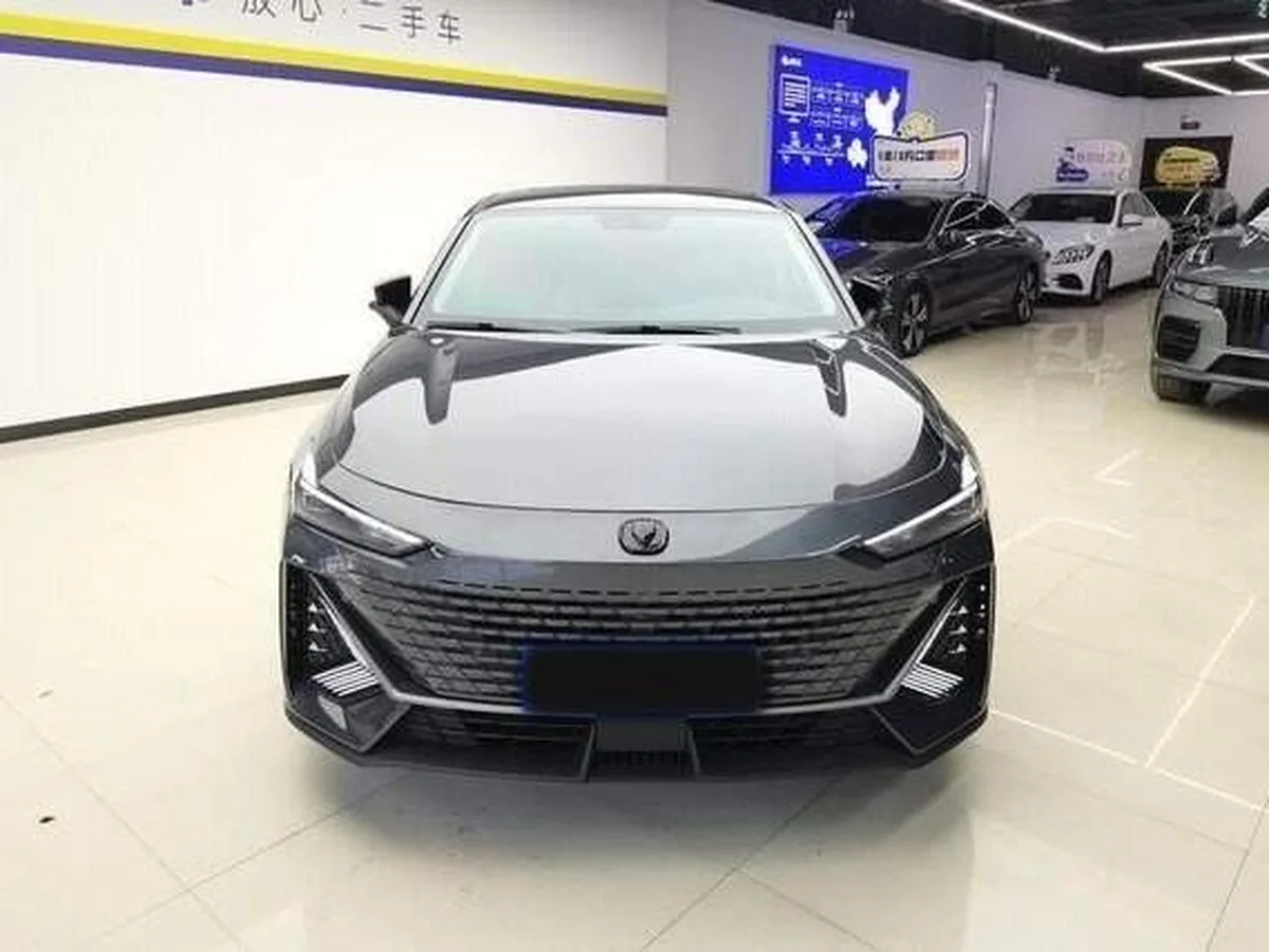 Changan Uni T