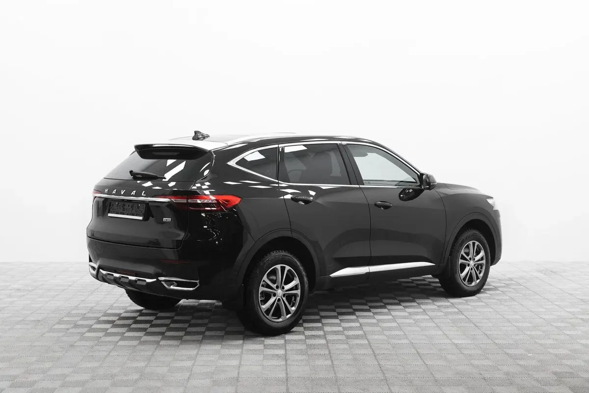 Haval F7