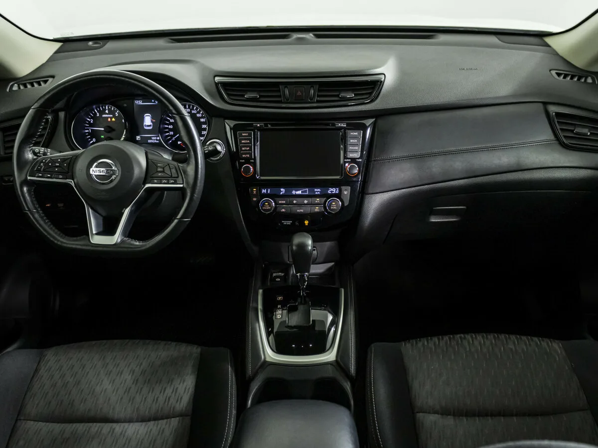 Nissan X Trail