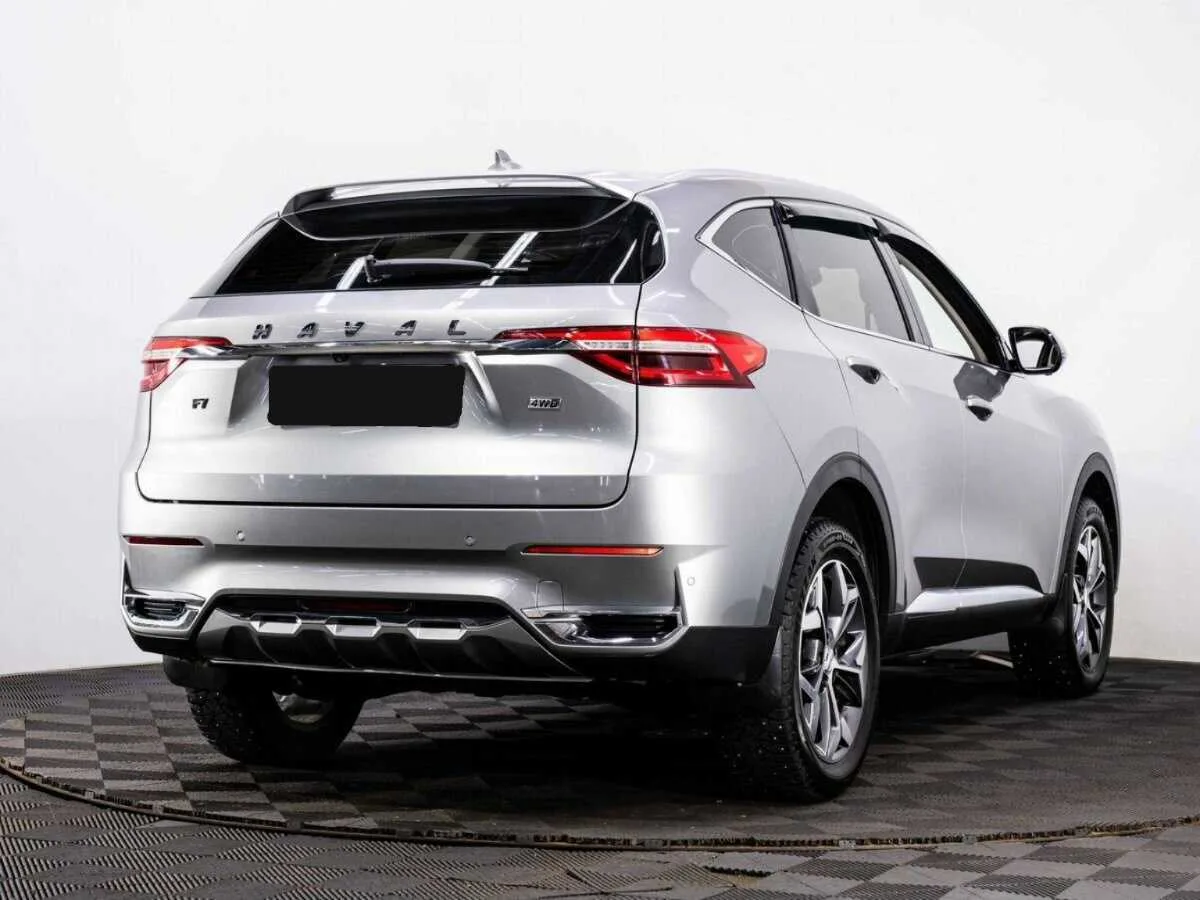 Haval F7