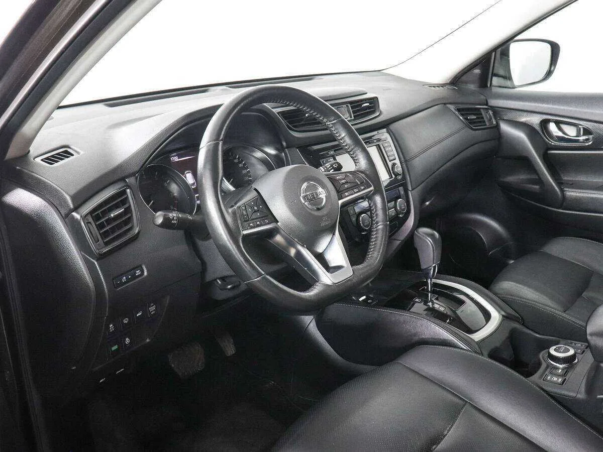 Nissan X Trail