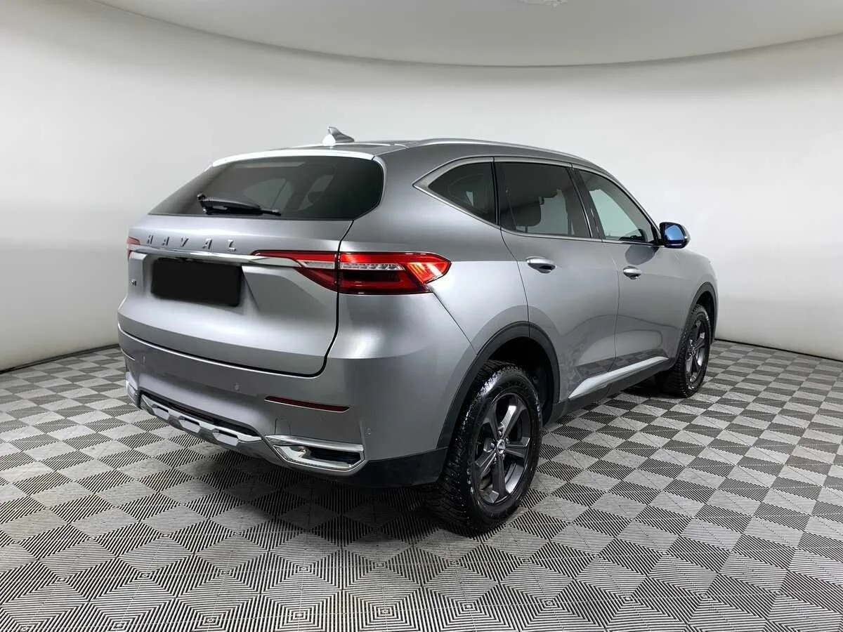 Haval F7