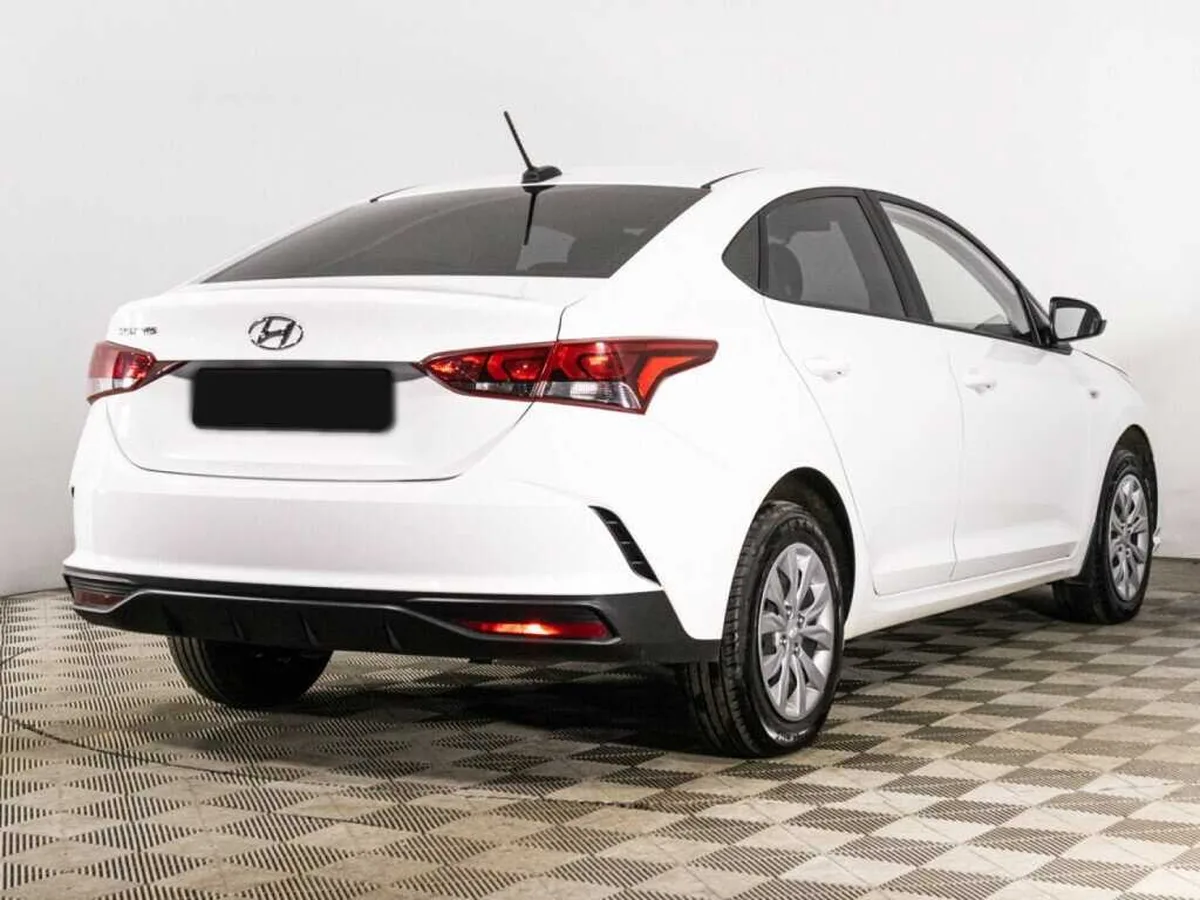 Hyundai Solaris