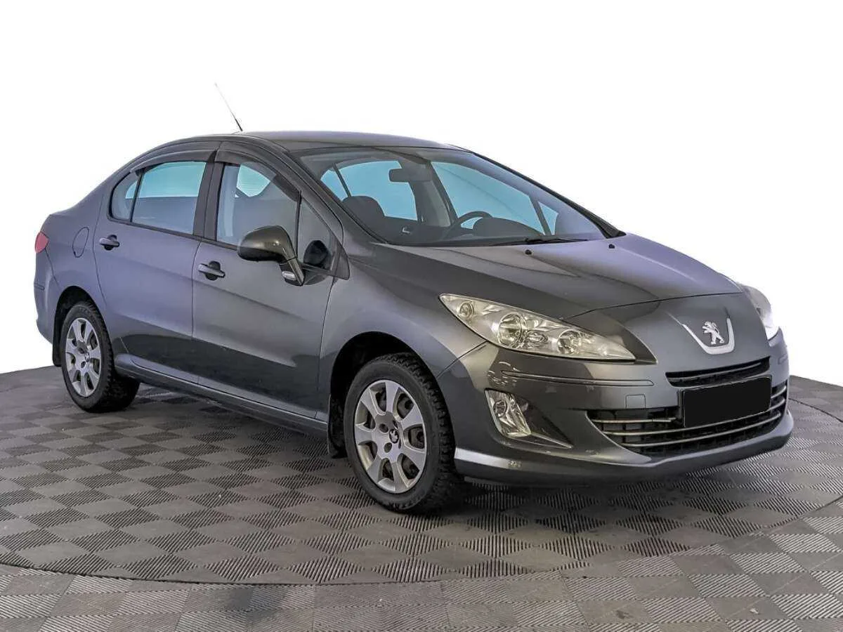Peugeot 408