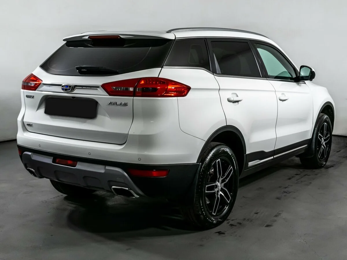 Geely Atlas