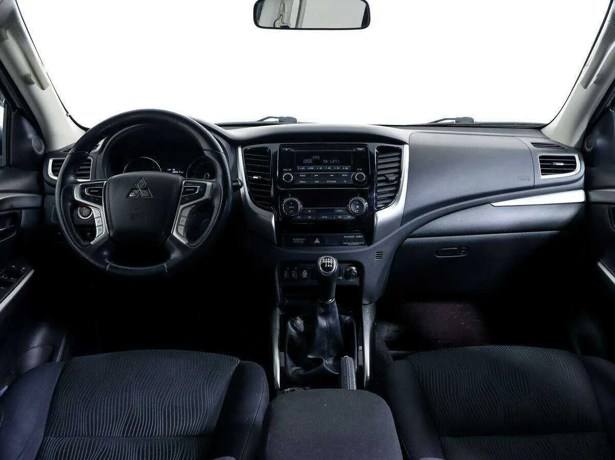 Mitsubishi Pajero Sport