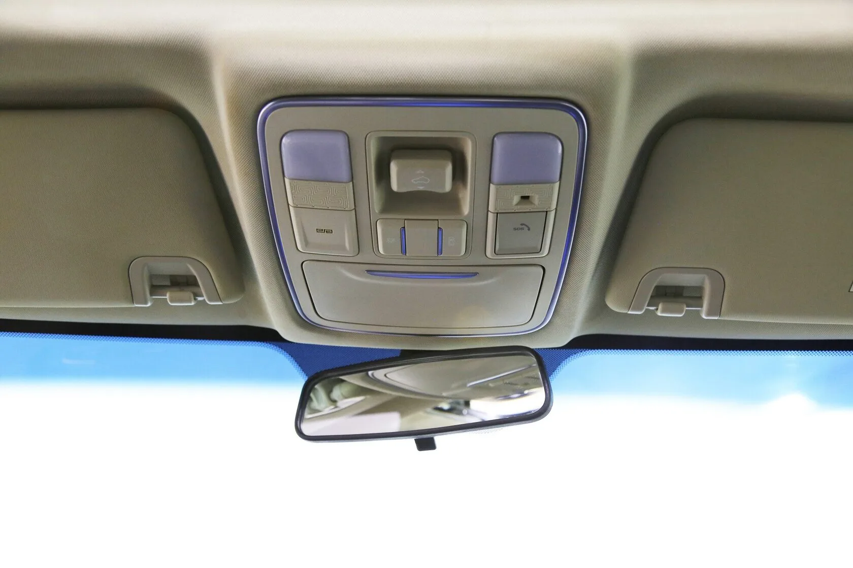 Geely Emgrand X7