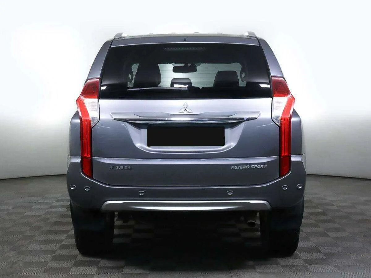 Mitsubishi Pajero Sport