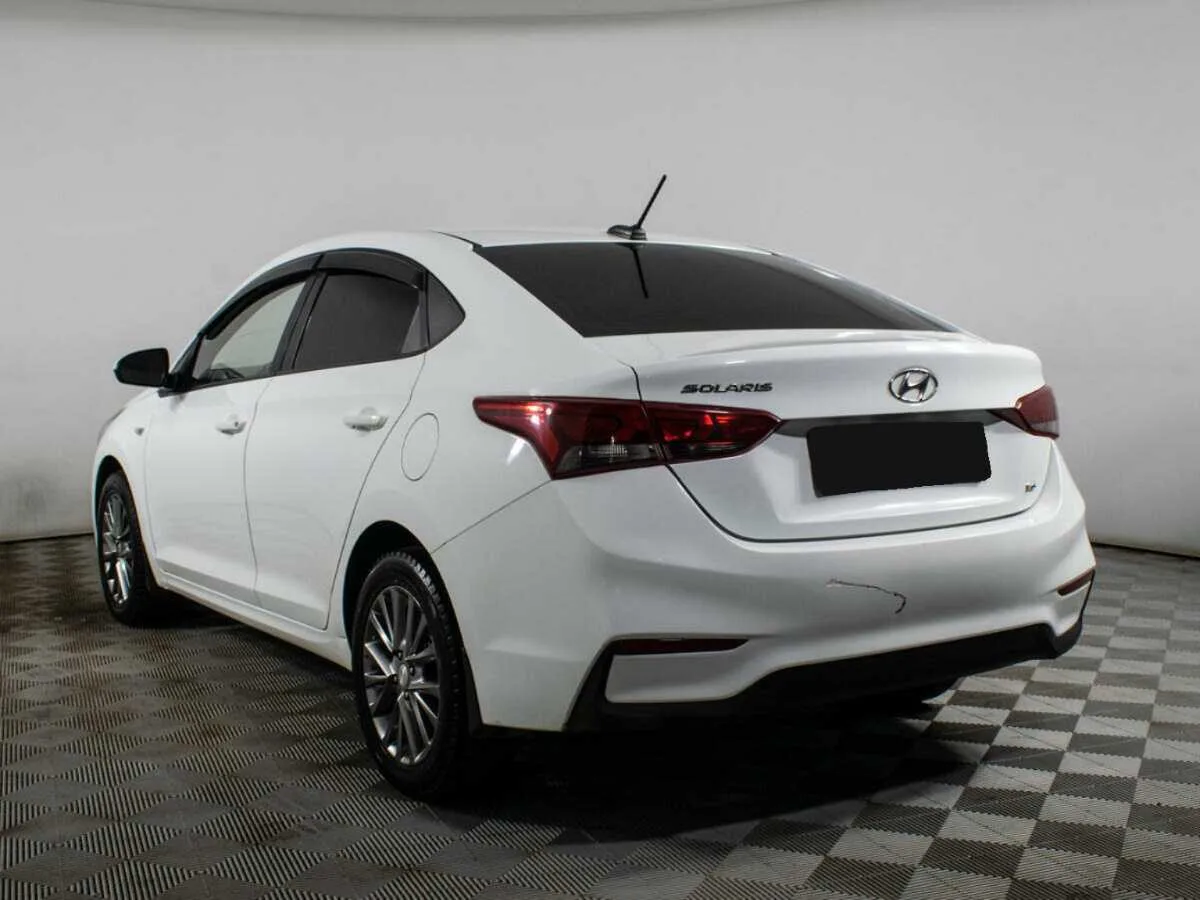 Hyundai Solaris