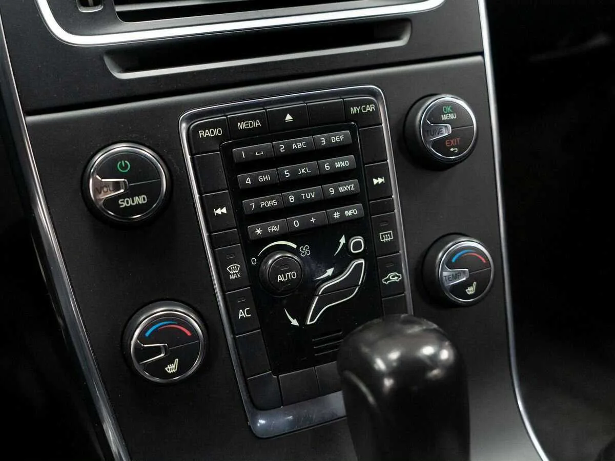 Volvo S60