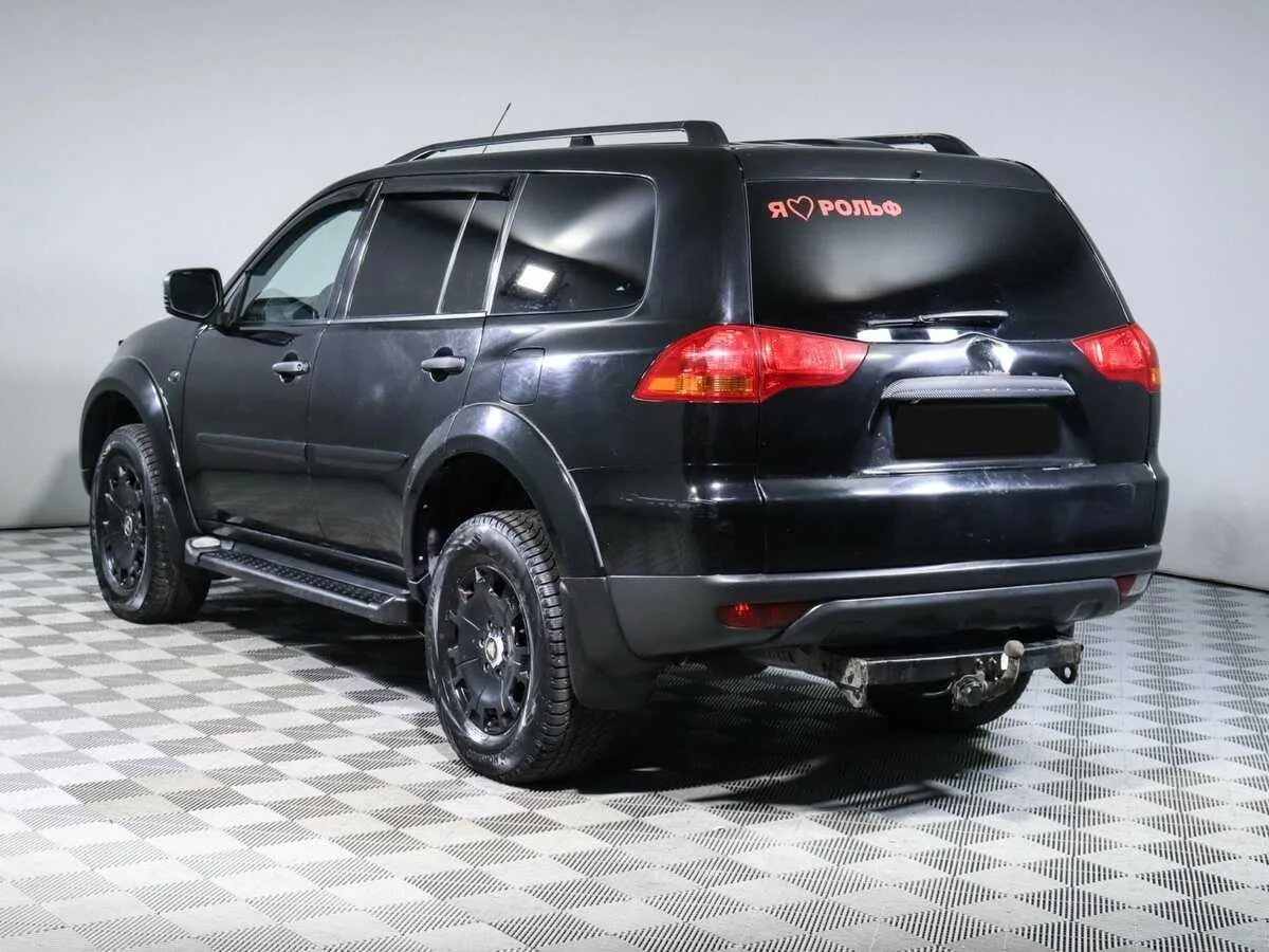 Mitsubishi Pajero Sport