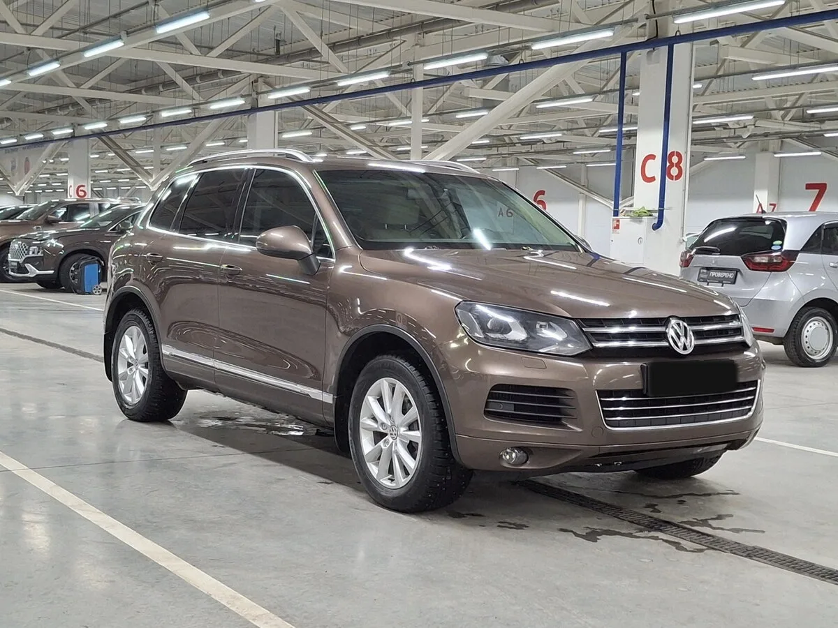 Volkswagen Touareg