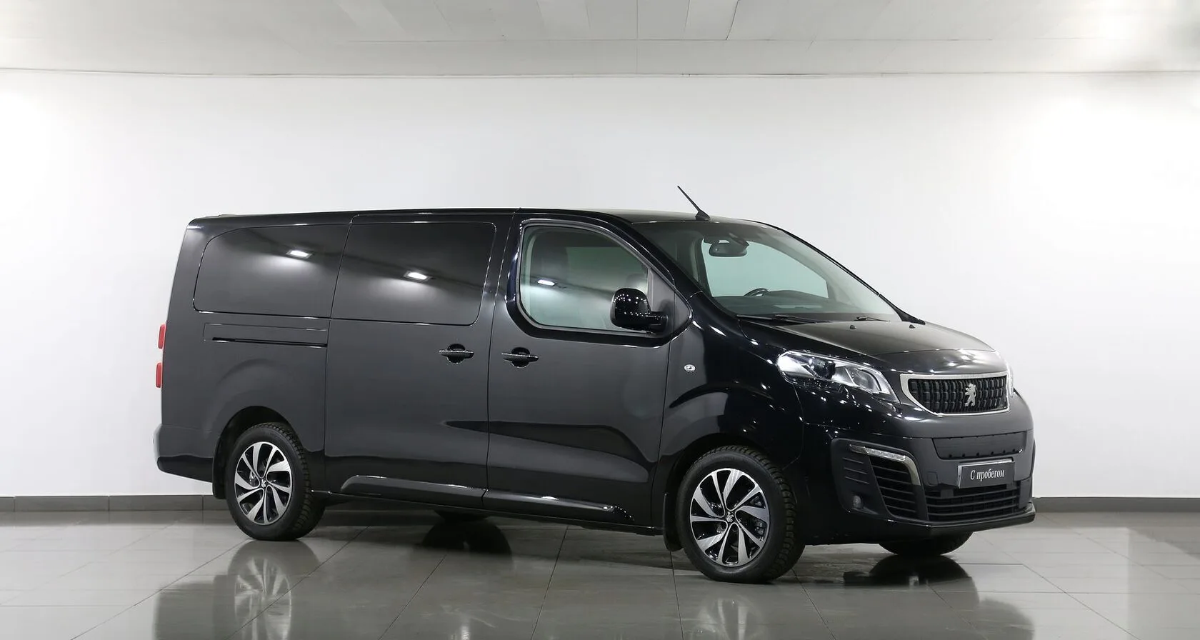 Peugeot Traveller