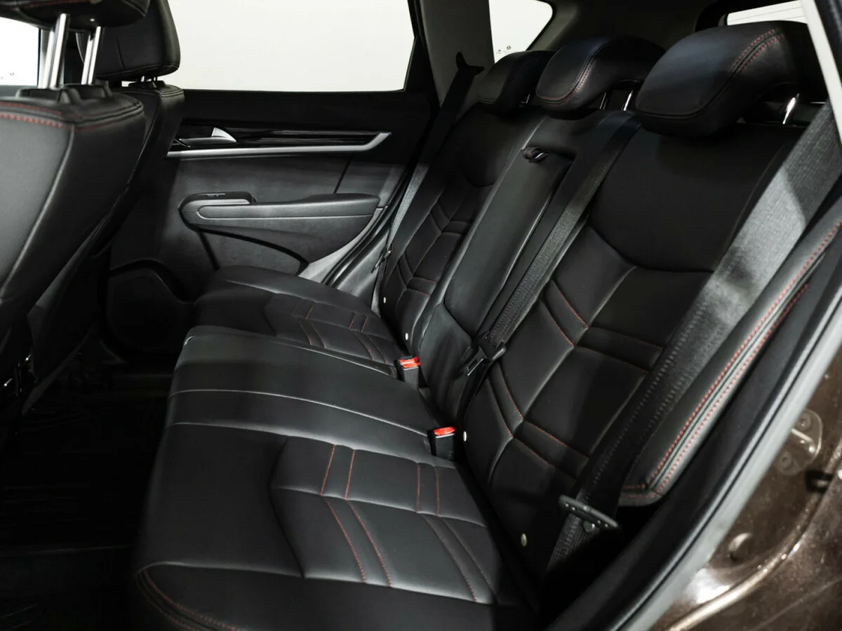 Dongfeng AX7