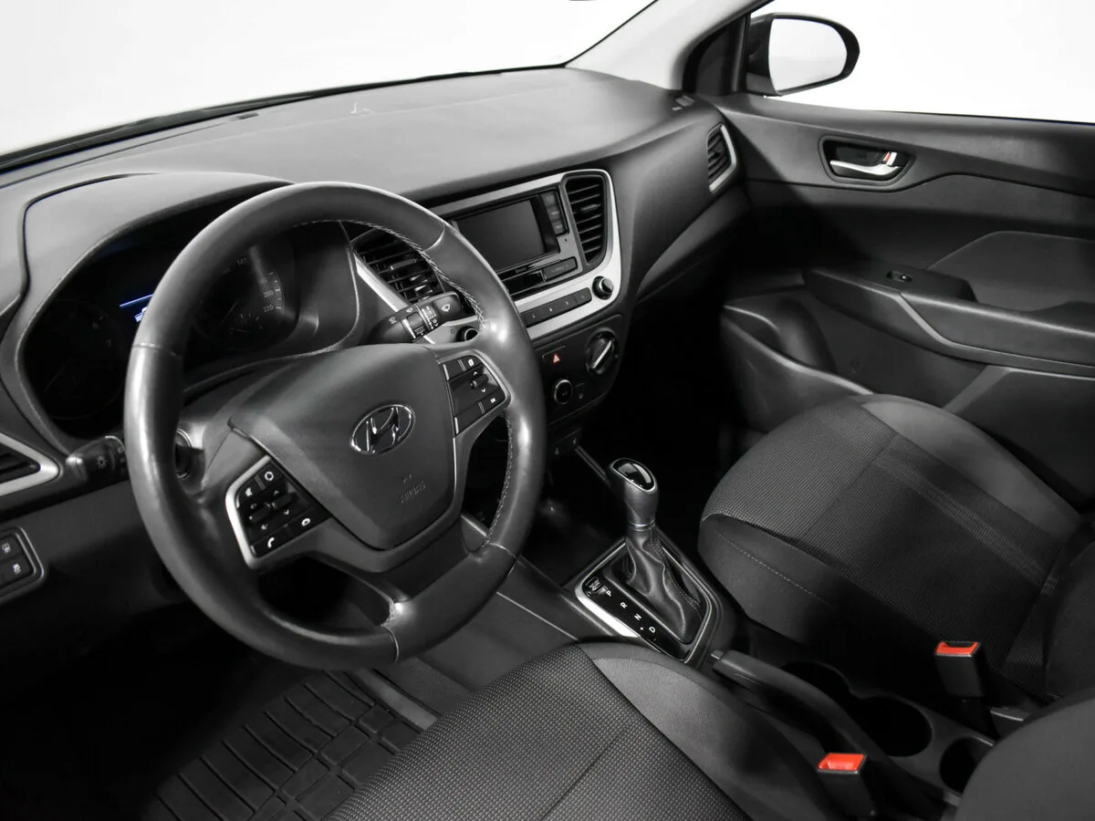 Hyundai Solaris