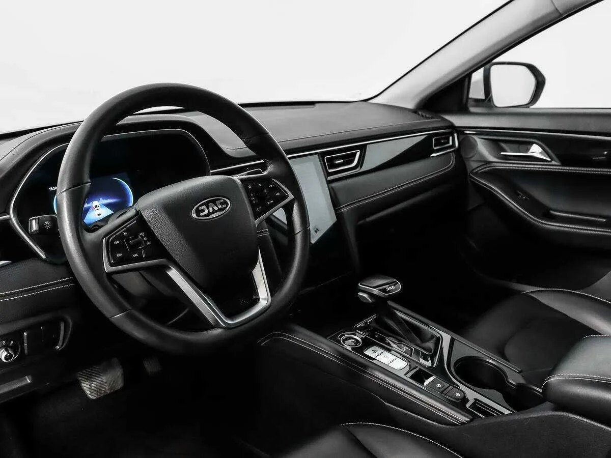 JAC J7