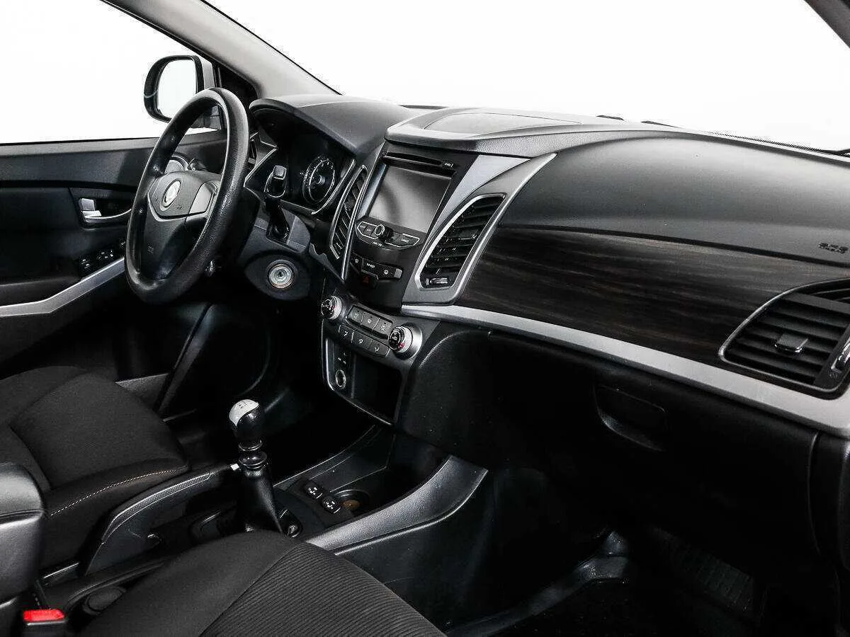 SsangYong Actyon