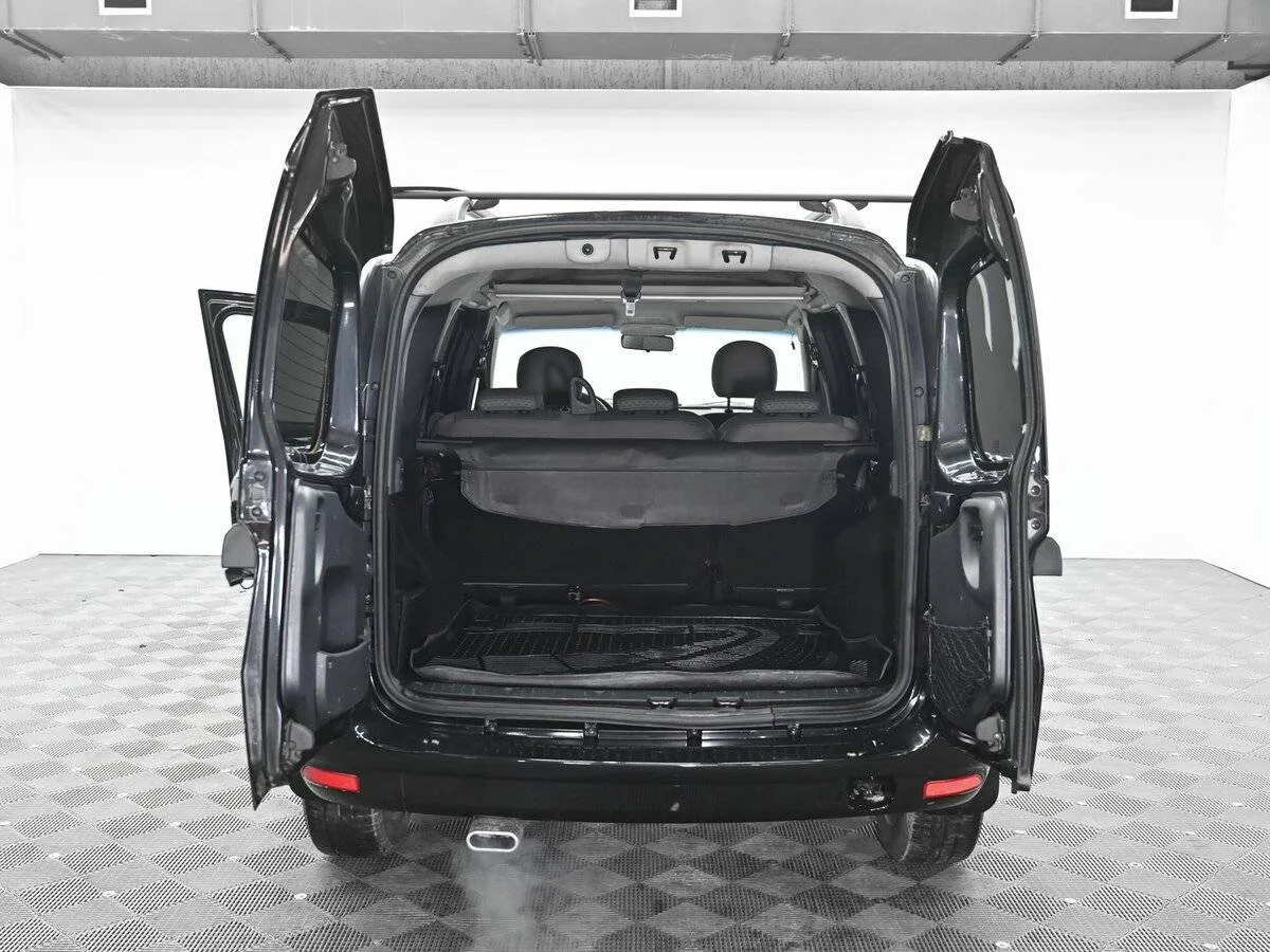 LADA (ВАЗ) Largus