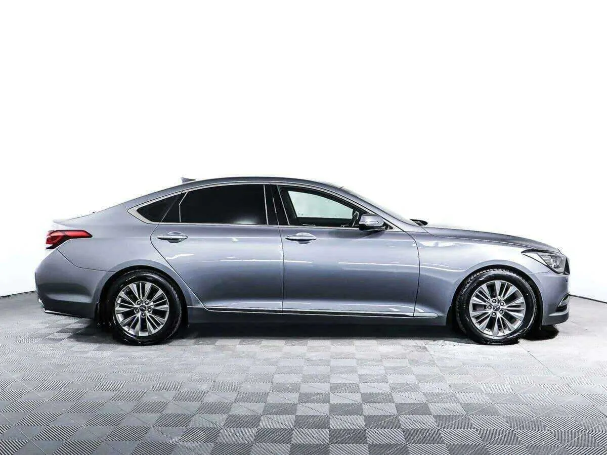 Hyundai Genesis