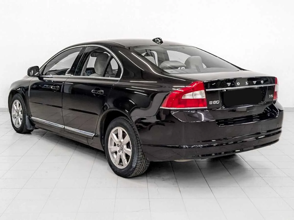 Volvo S80