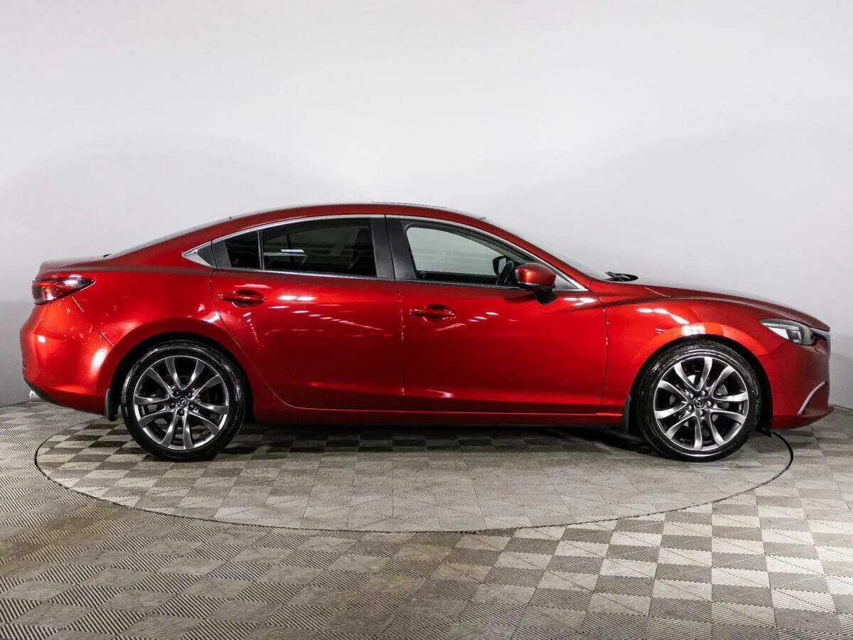 Mazda 6