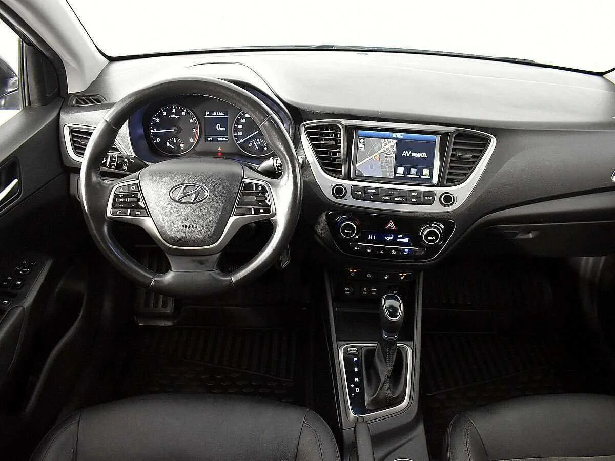 Hyundai Solaris