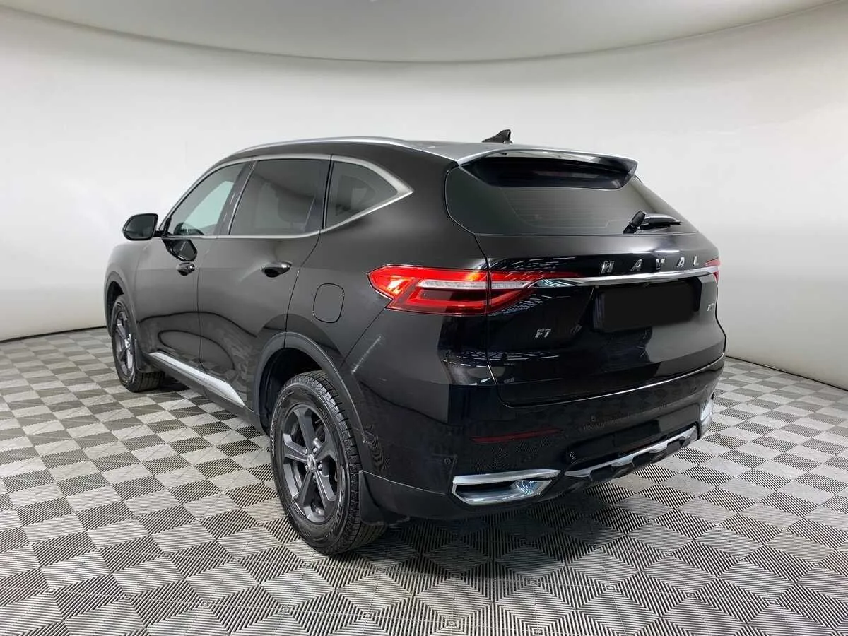 Haval F7