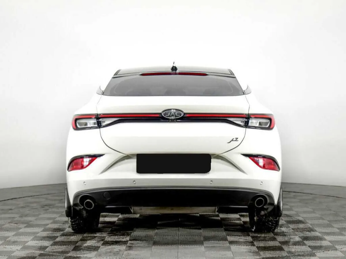 JAC J7