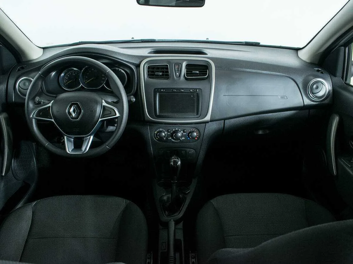 Renault Logan
