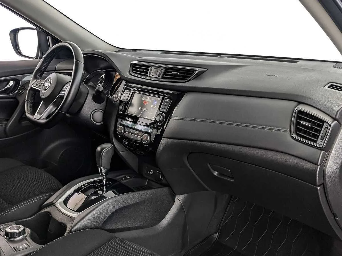 Nissan X Trail