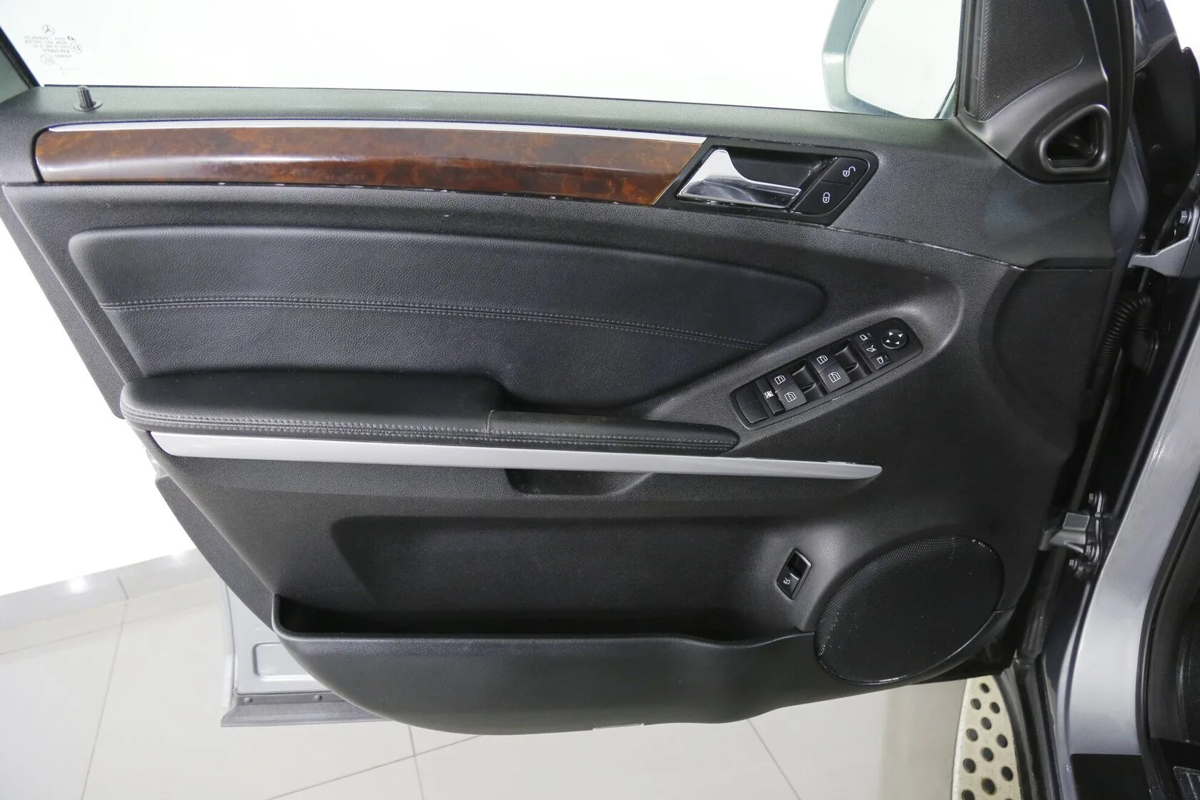 Mercedes-Benz M-Класс