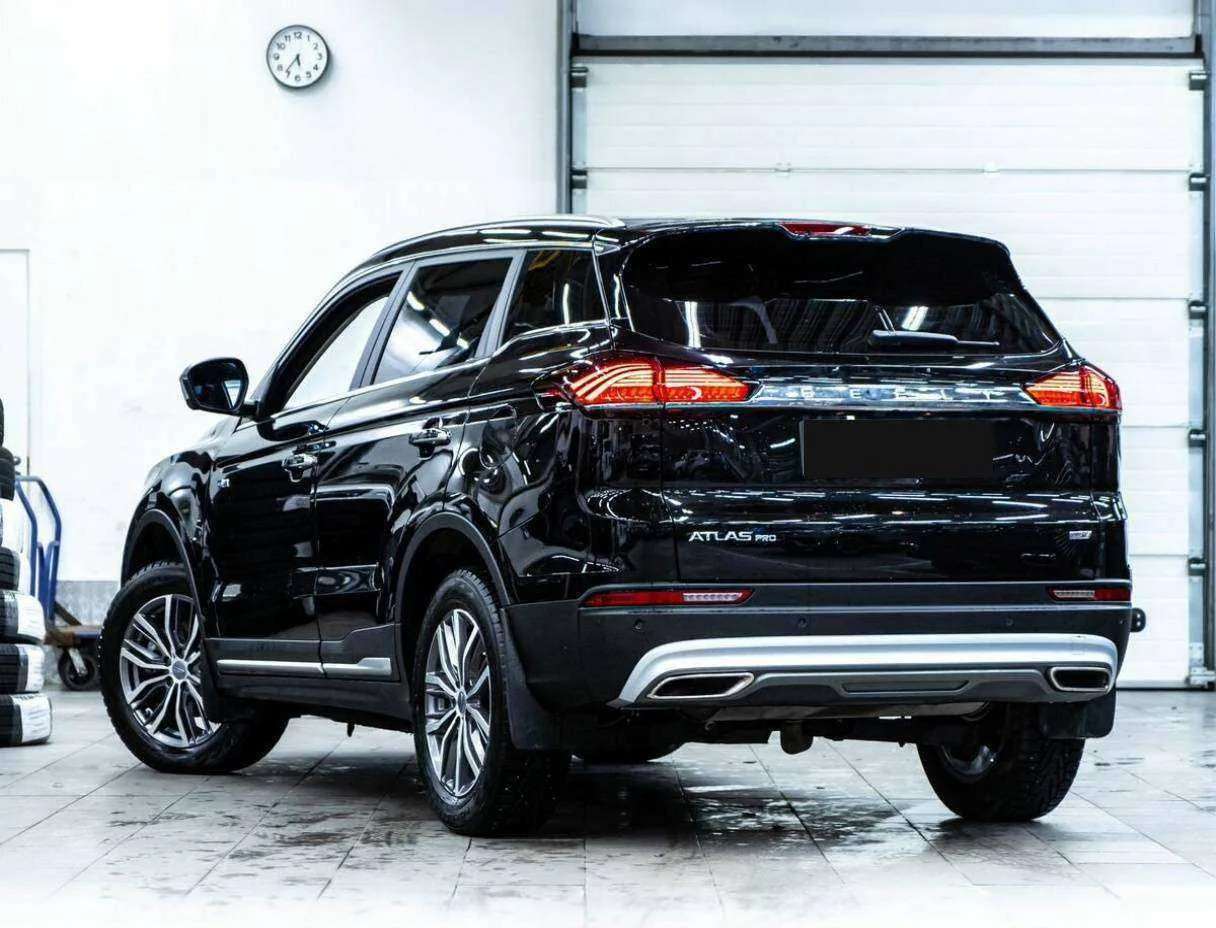 Geely Atlas Pro