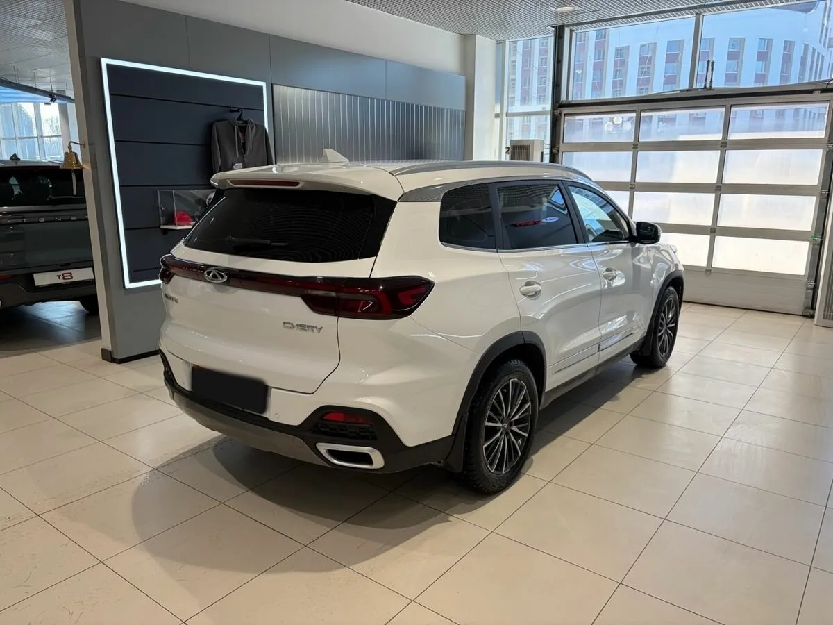 Chery Tiggo 8