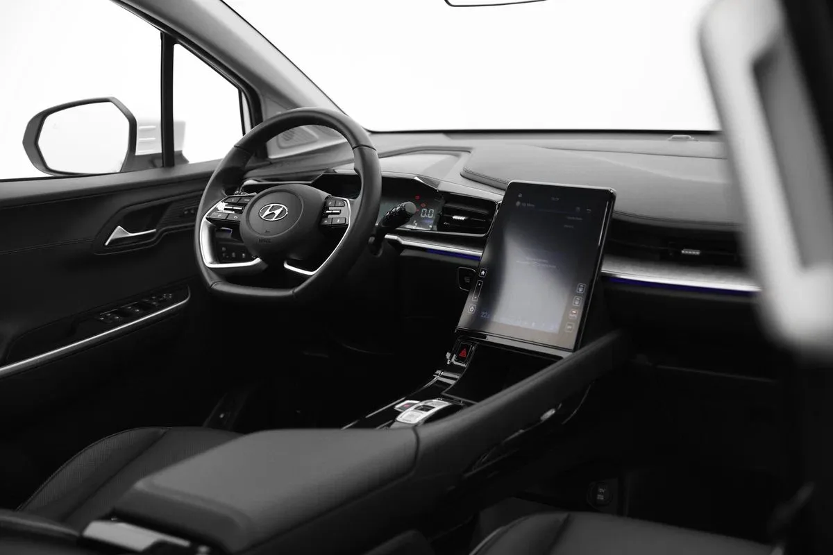 Hyundai Custo
