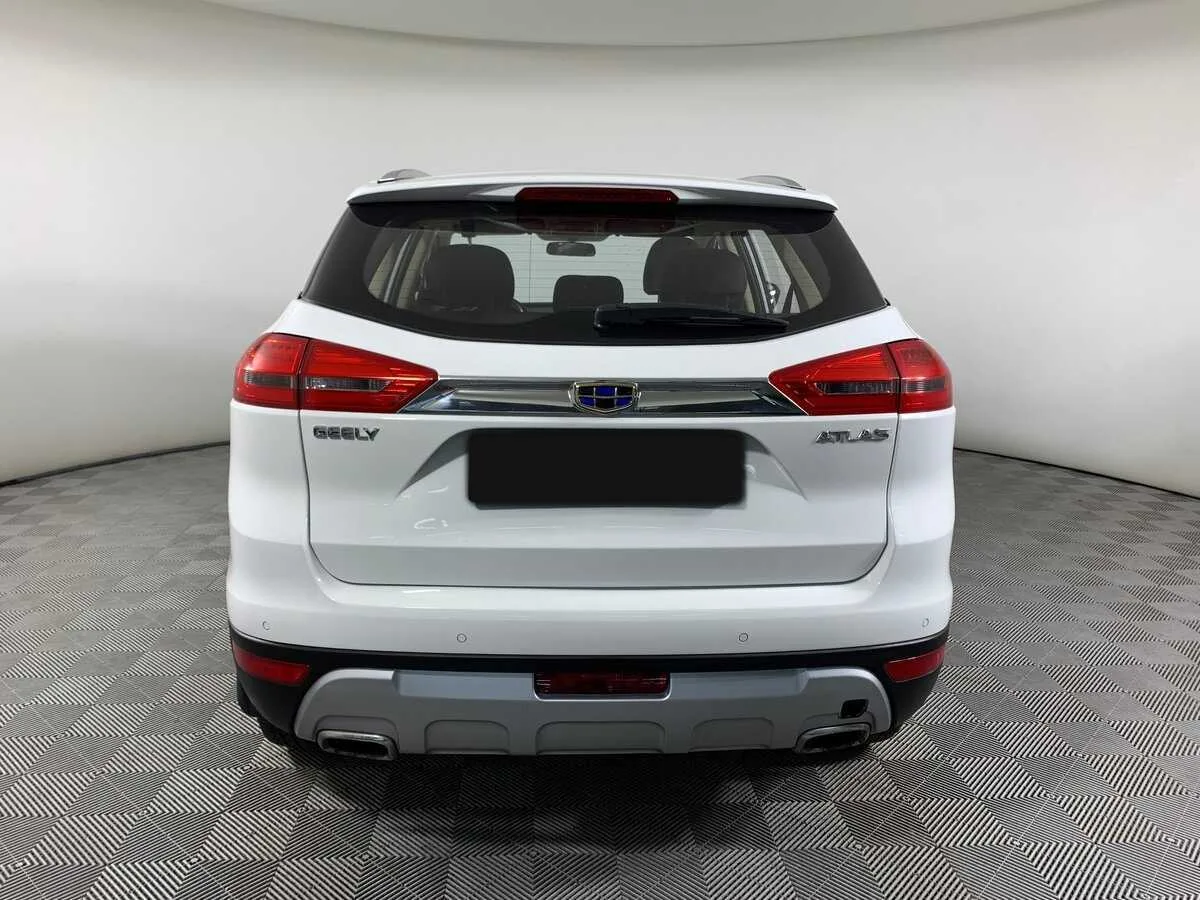 Geely Atlas