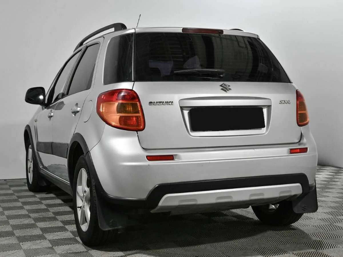 Suzuki SX4
