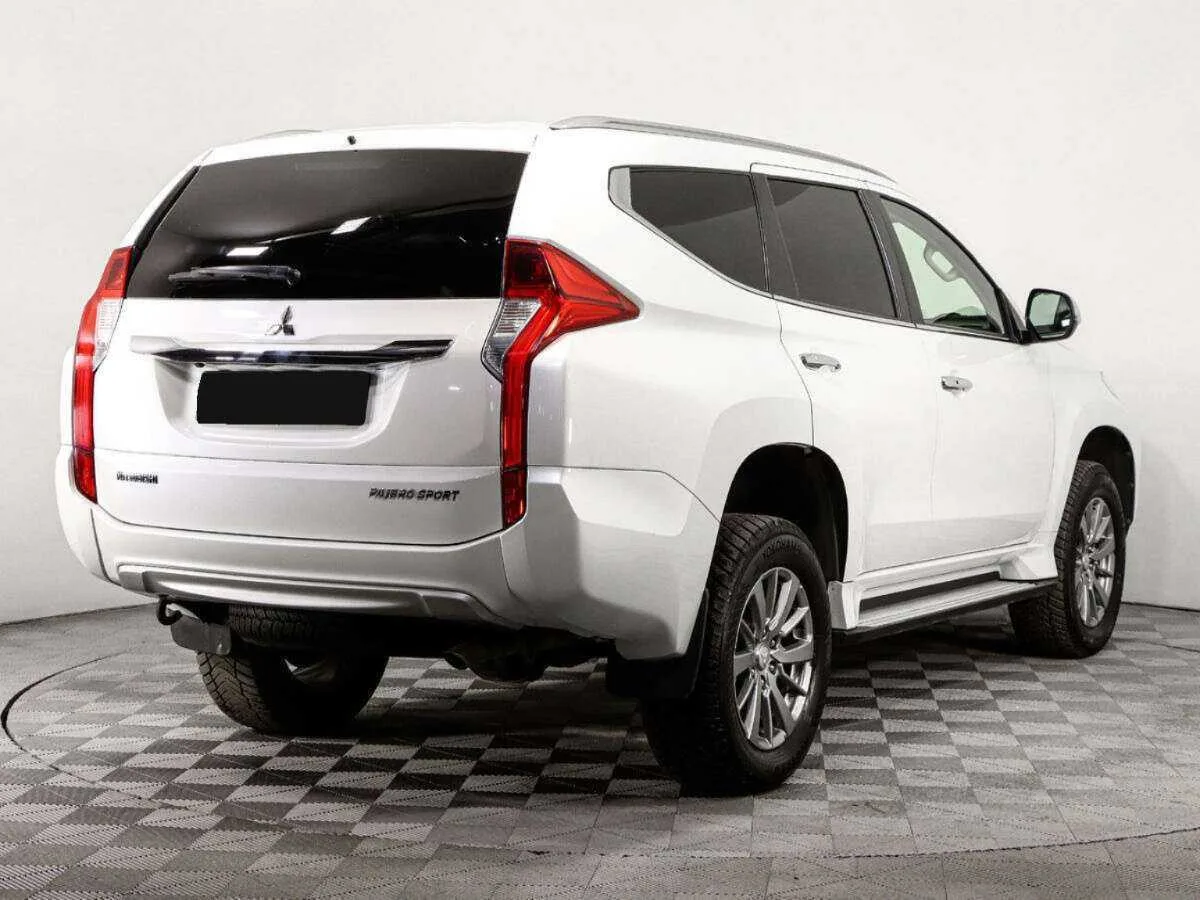 Mitsubishi Pajero Sport